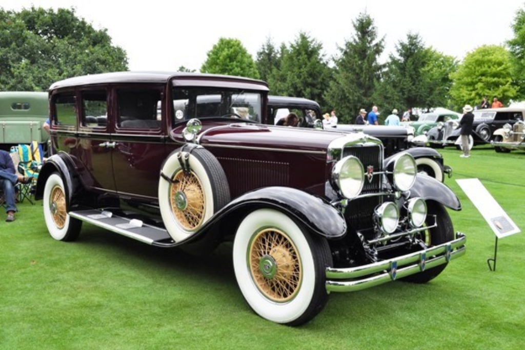 1929-Peerless-7-passenger-Sedan-Daniel-Johnson.jpg